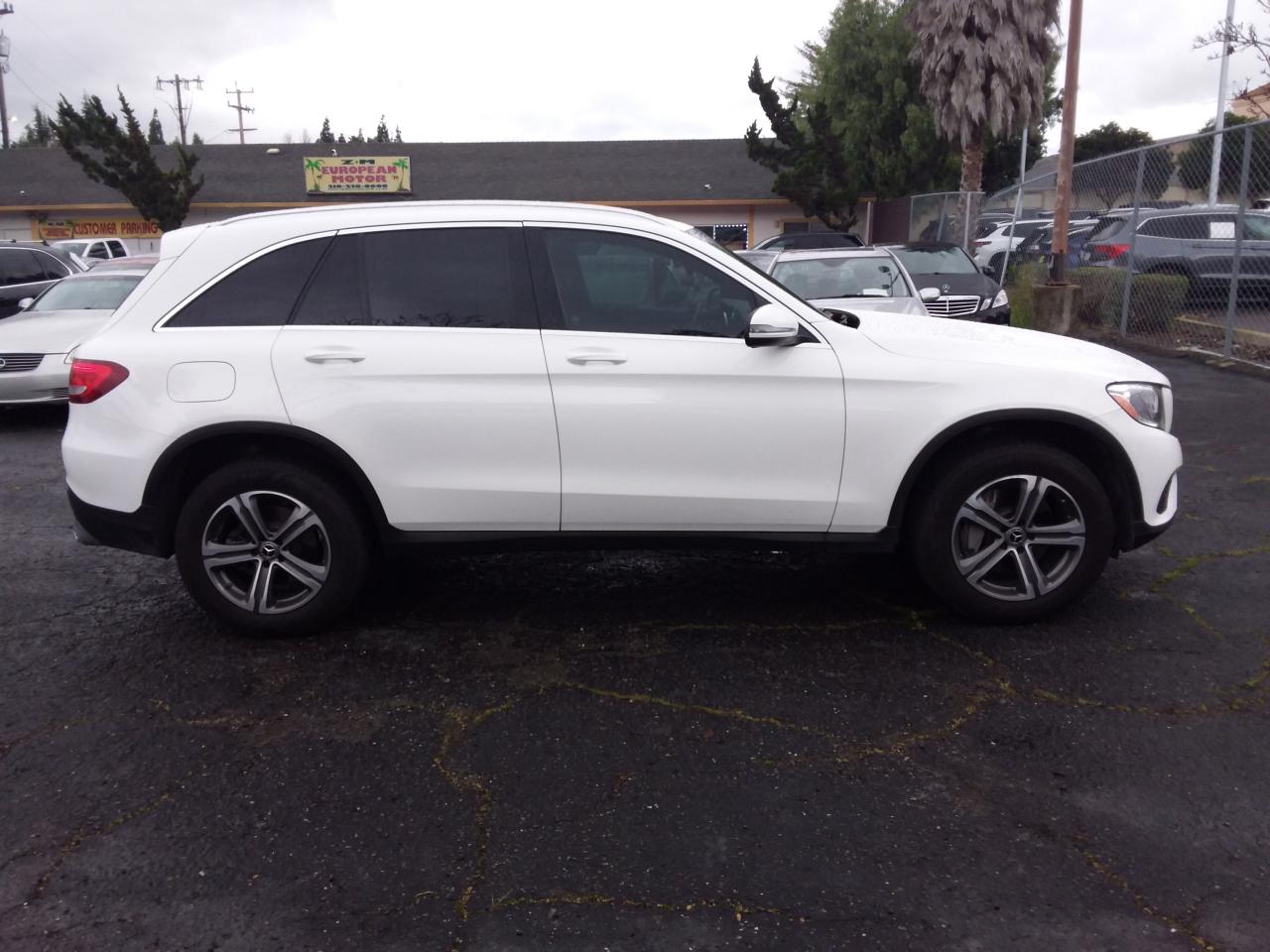 Mercedes-Benz GLC-Class GLC300 2018