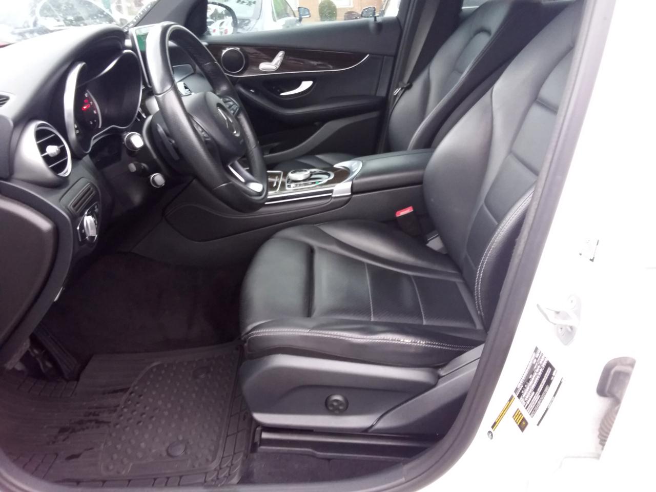 Mercedes-Benz GLC-Class GLC300 2018