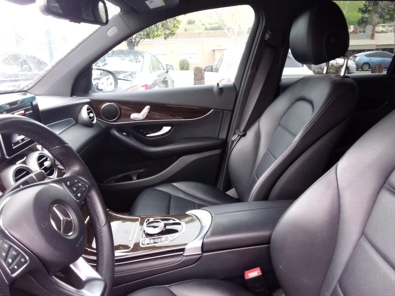 Mercedes-Benz GLC-Class GLC300 2018