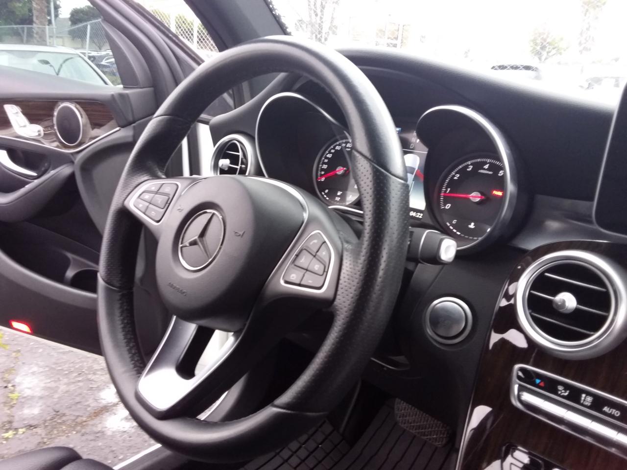 Mercedes-Benz GLC-Class GLC300 2018