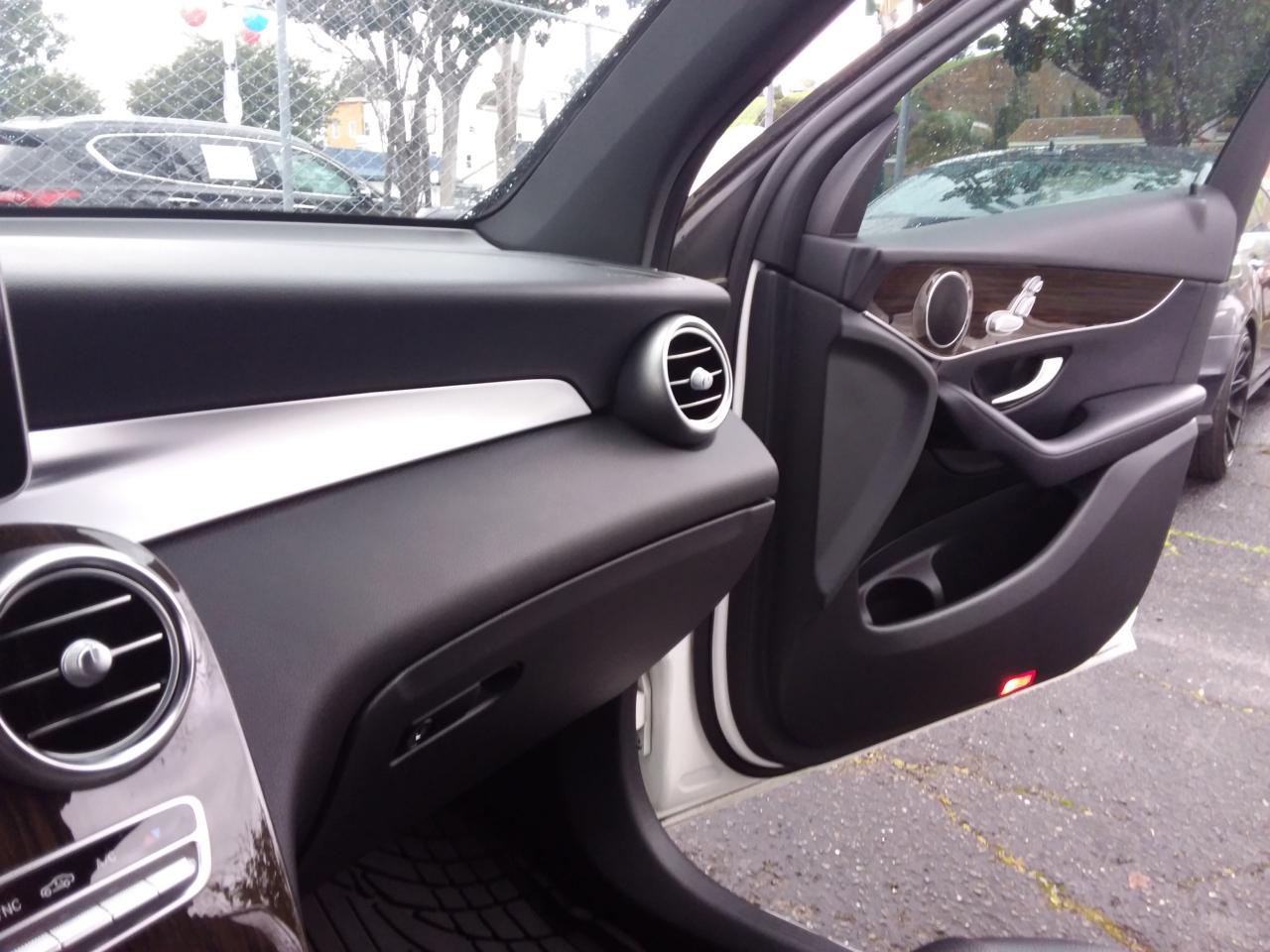 Mercedes-Benz GLC-Class GLC300 2018