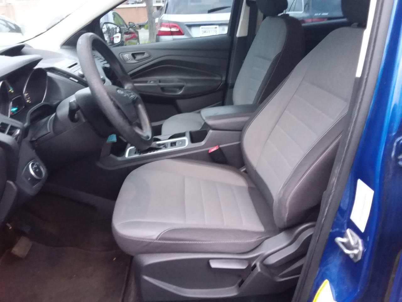 Ford Escape S FWD 2018