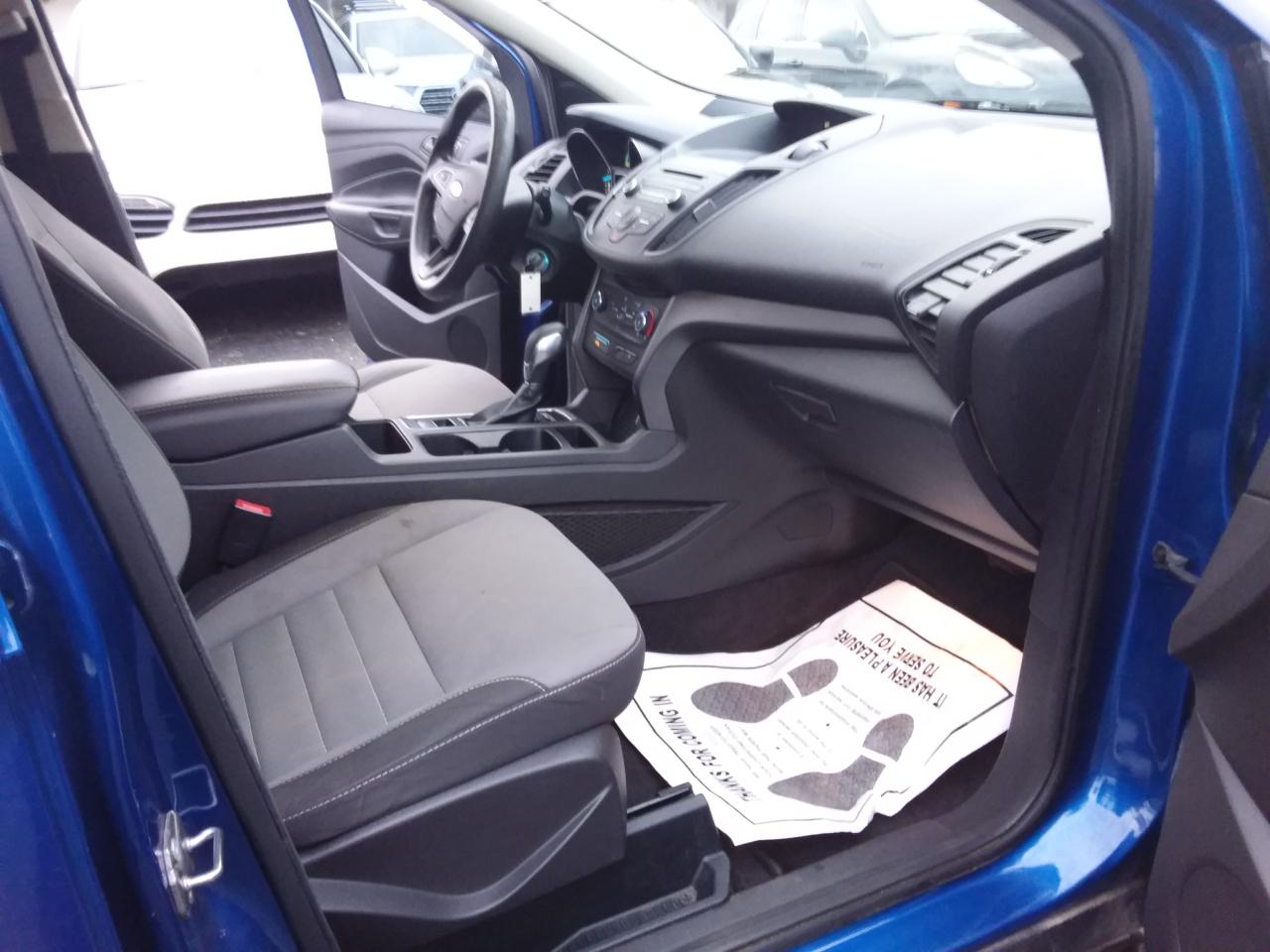 Ford Escape S FWD 2018