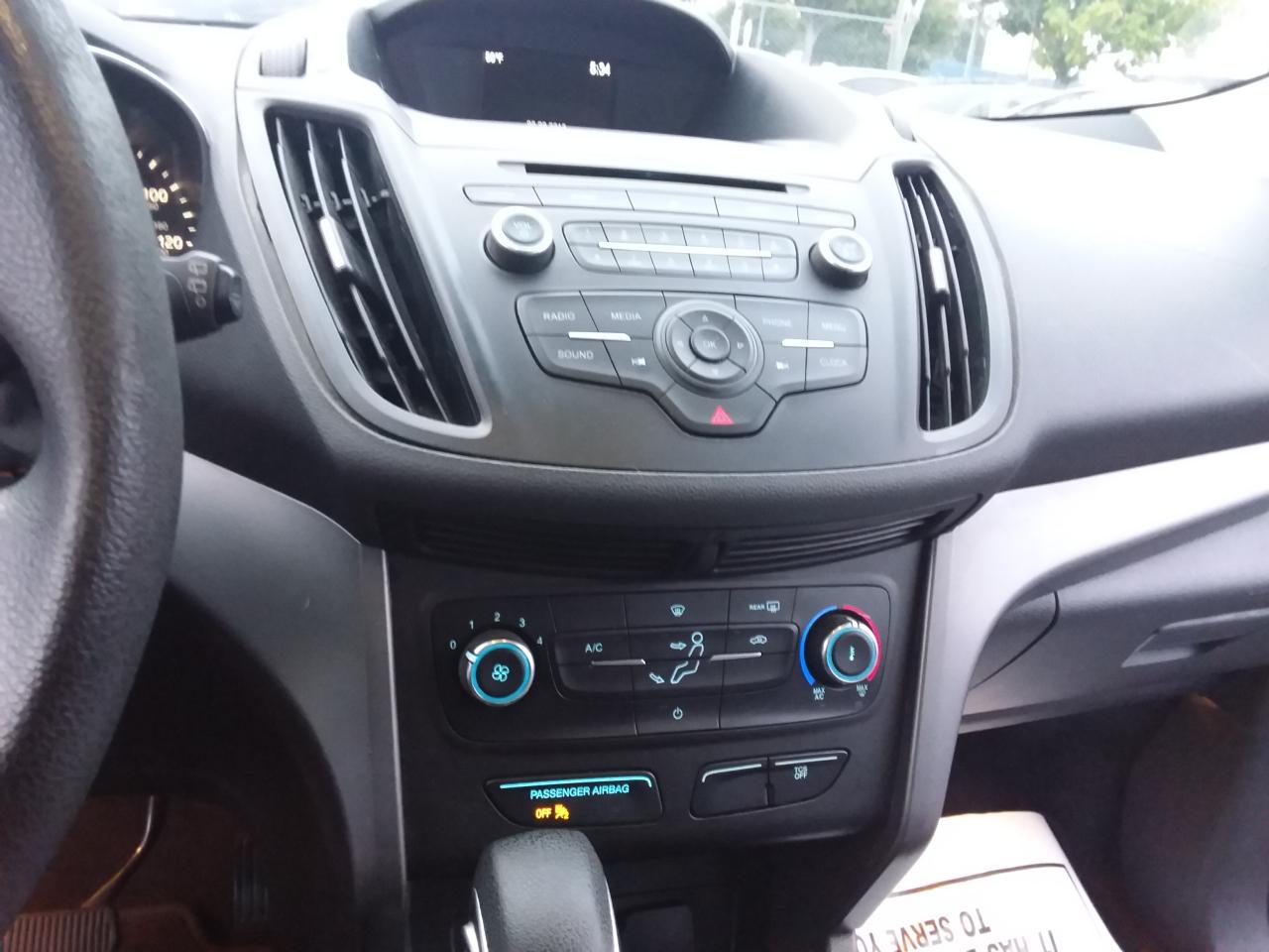 Ford Escape S FWD 2018