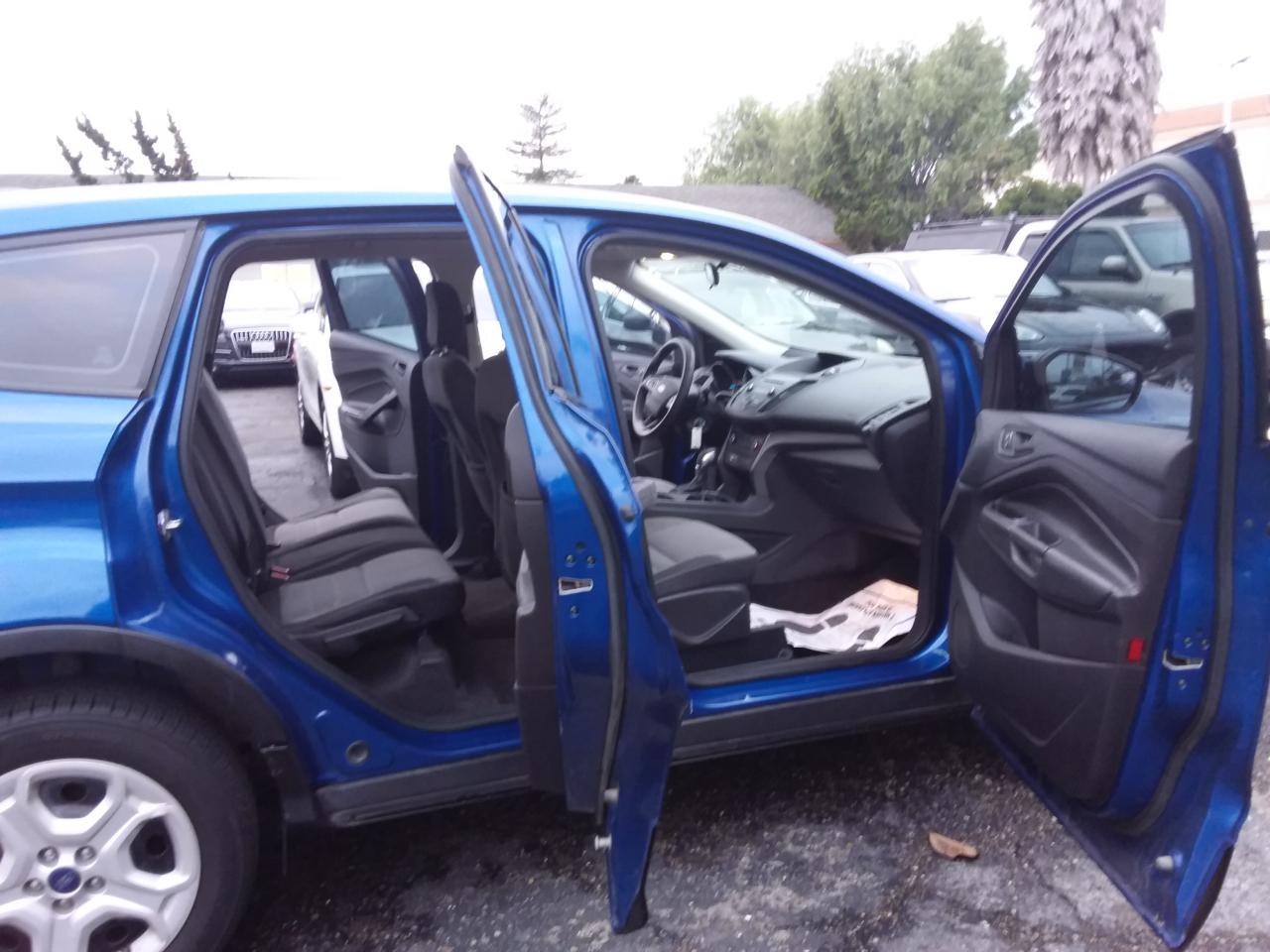 Ford Escape S FWD 2018