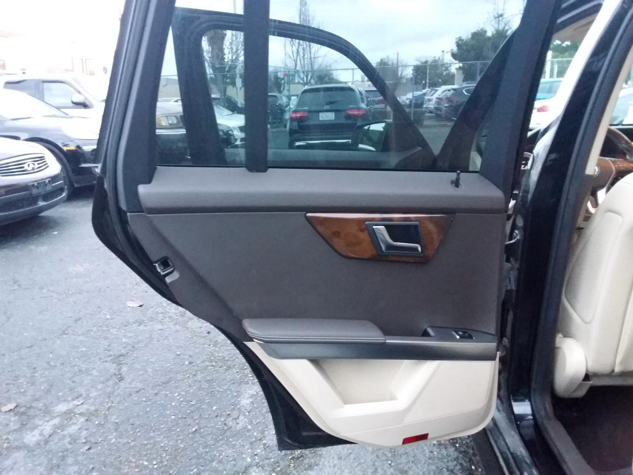 Mercedes-Benz GLK-Class GLK350 2015