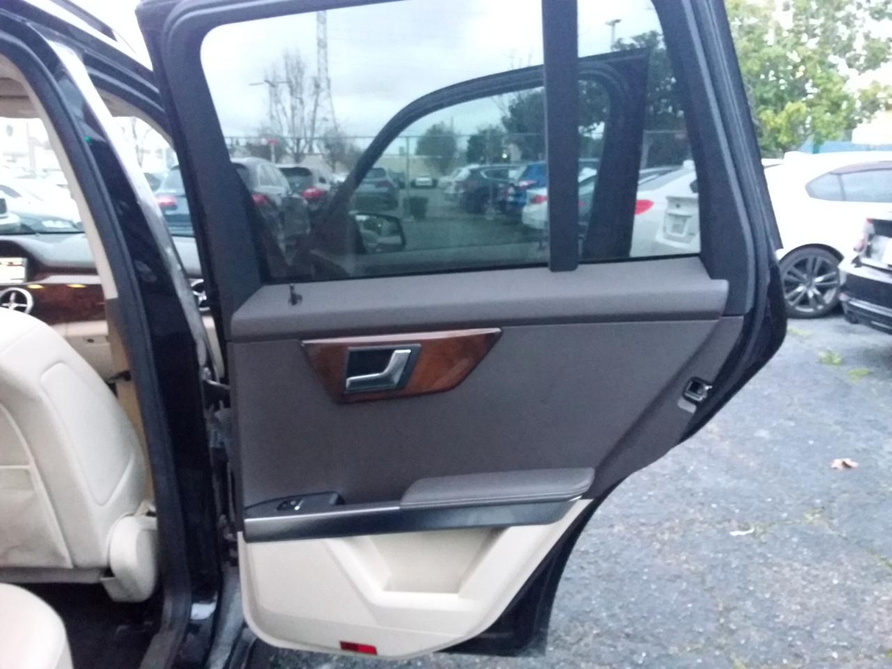 Mercedes-Benz GLK-Class GLK350 2015