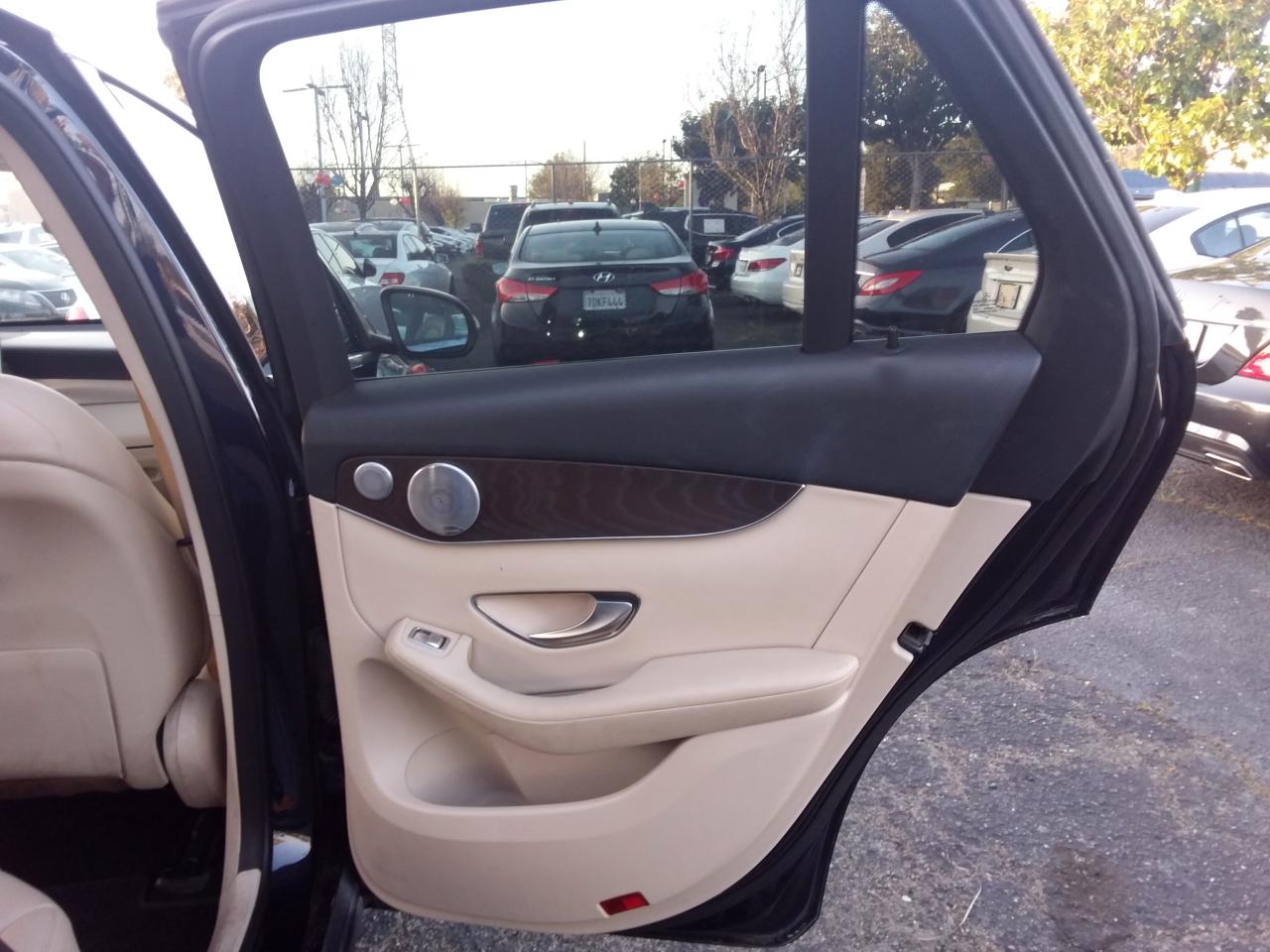 Mercedes-Benz GLC-Class GLC300 4MATIC 2019