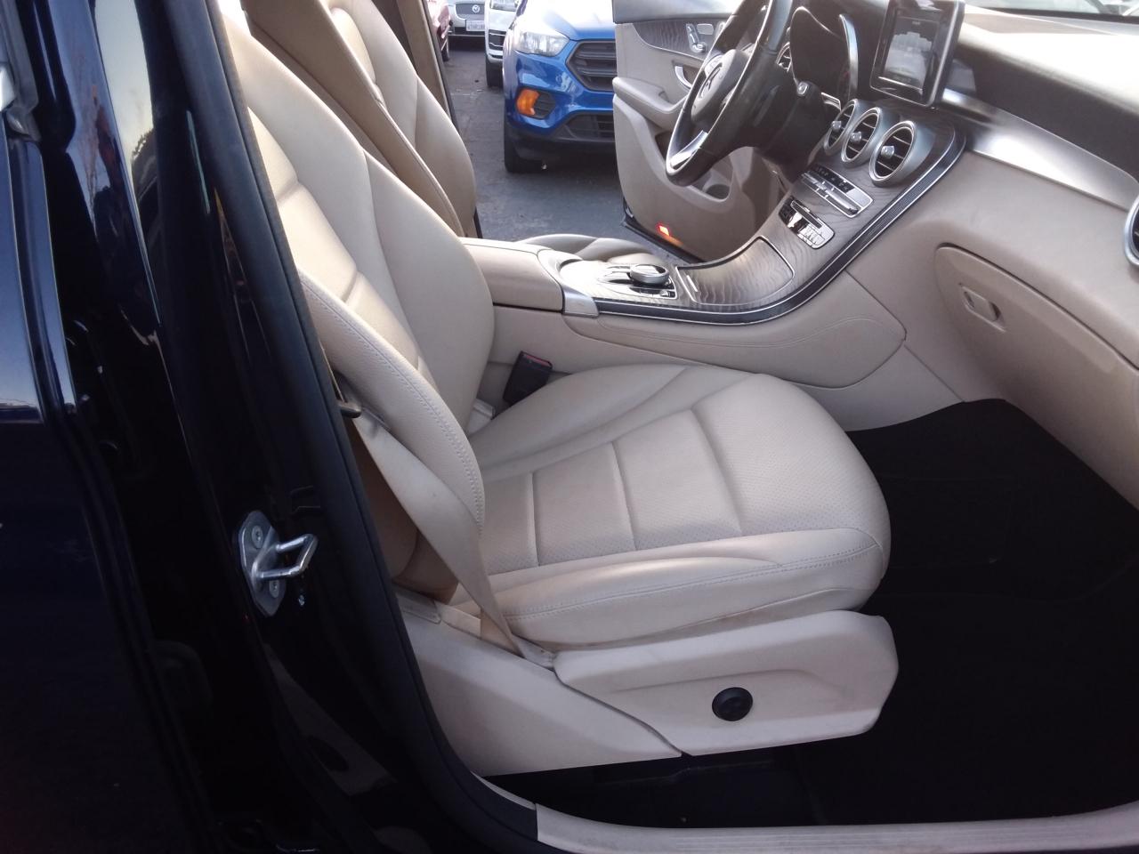 Mercedes-Benz GLC-Class GLC300 4MATIC 2019