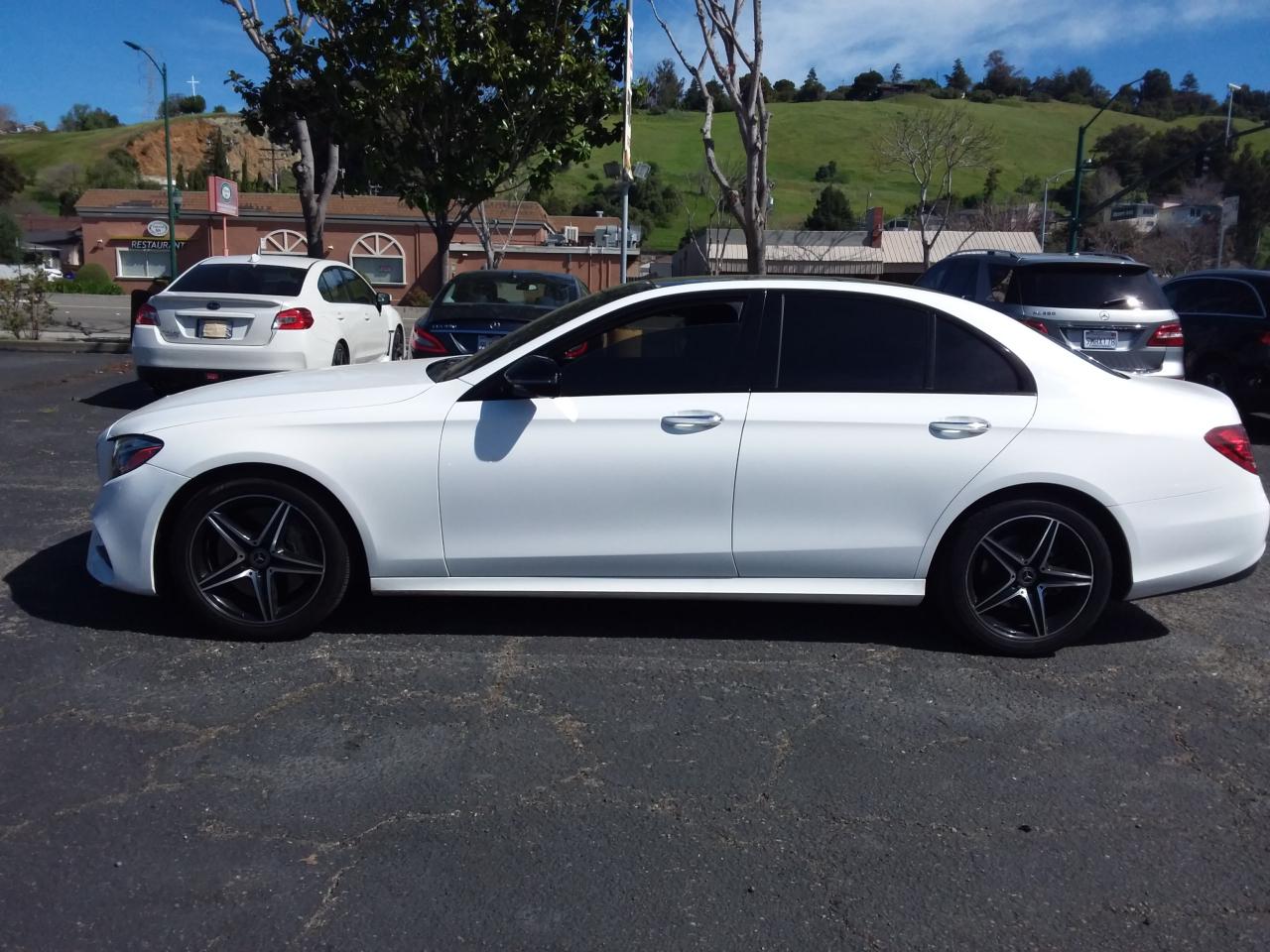Mercedes-Benz E-Class E300 Luxury Sedan 2019