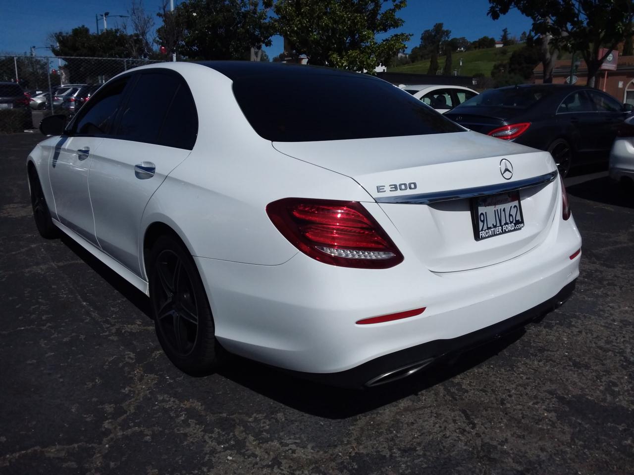 Mercedes-Benz E-Class E300 Luxury Sedan 2019