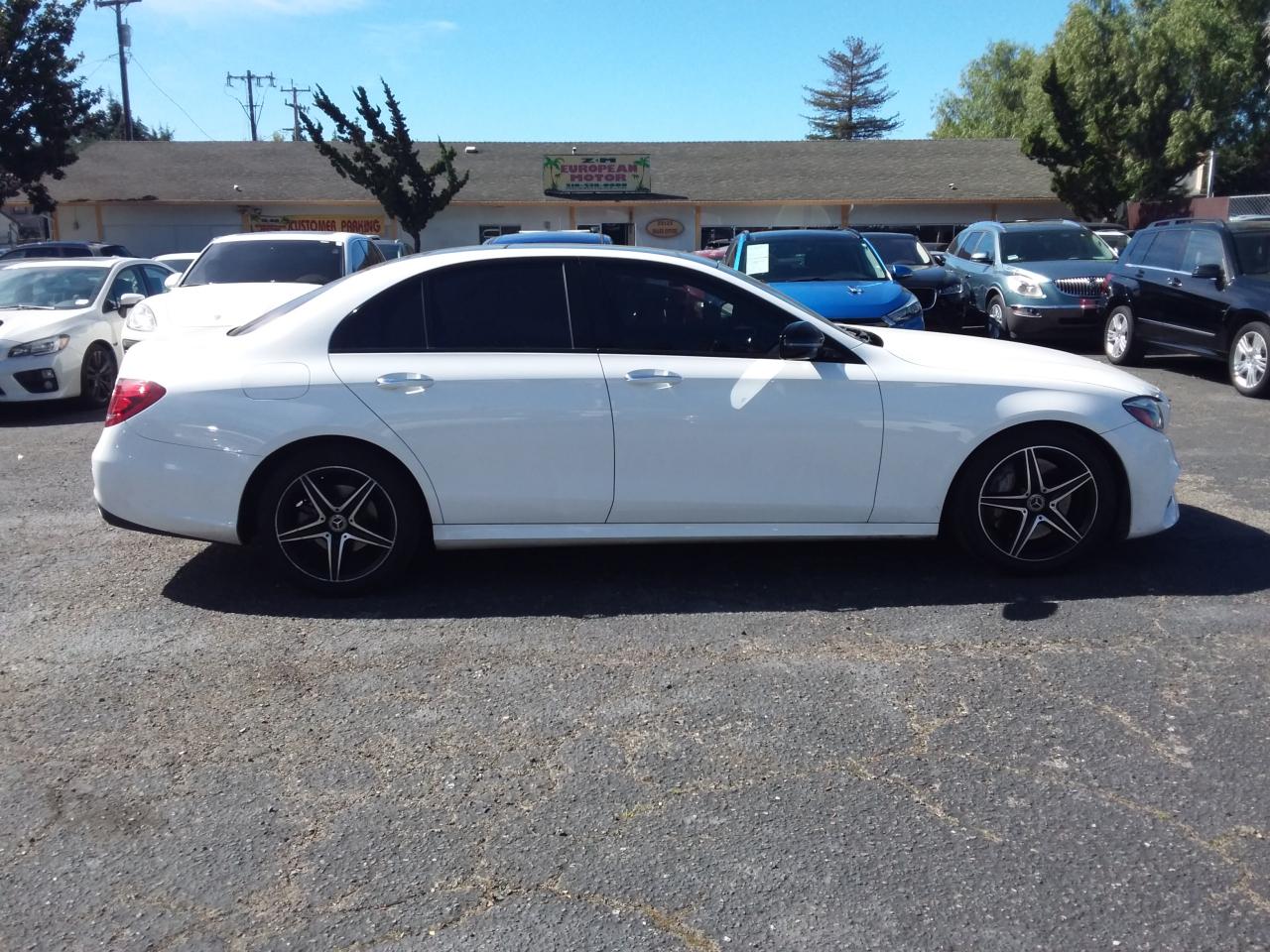 Mercedes-Benz E-Class E300 Luxury Sedan 2019