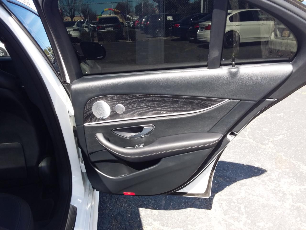 Mercedes-Benz E-Class E300 Luxury Sedan 2019