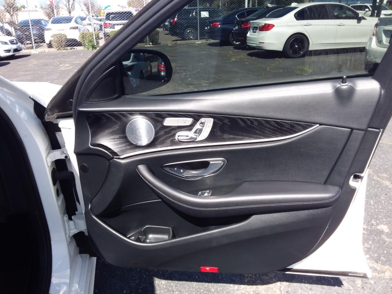 Mercedes-Benz E-Class E300 Luxury Sedan 2019