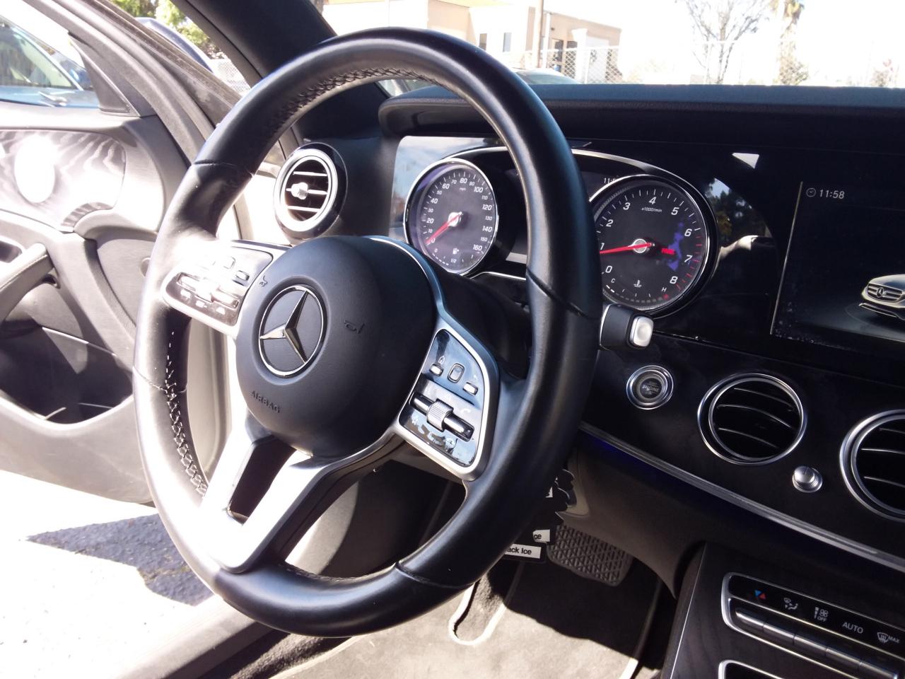 Mercedes-Benz E-Class E300 Luxury Sedan 2019