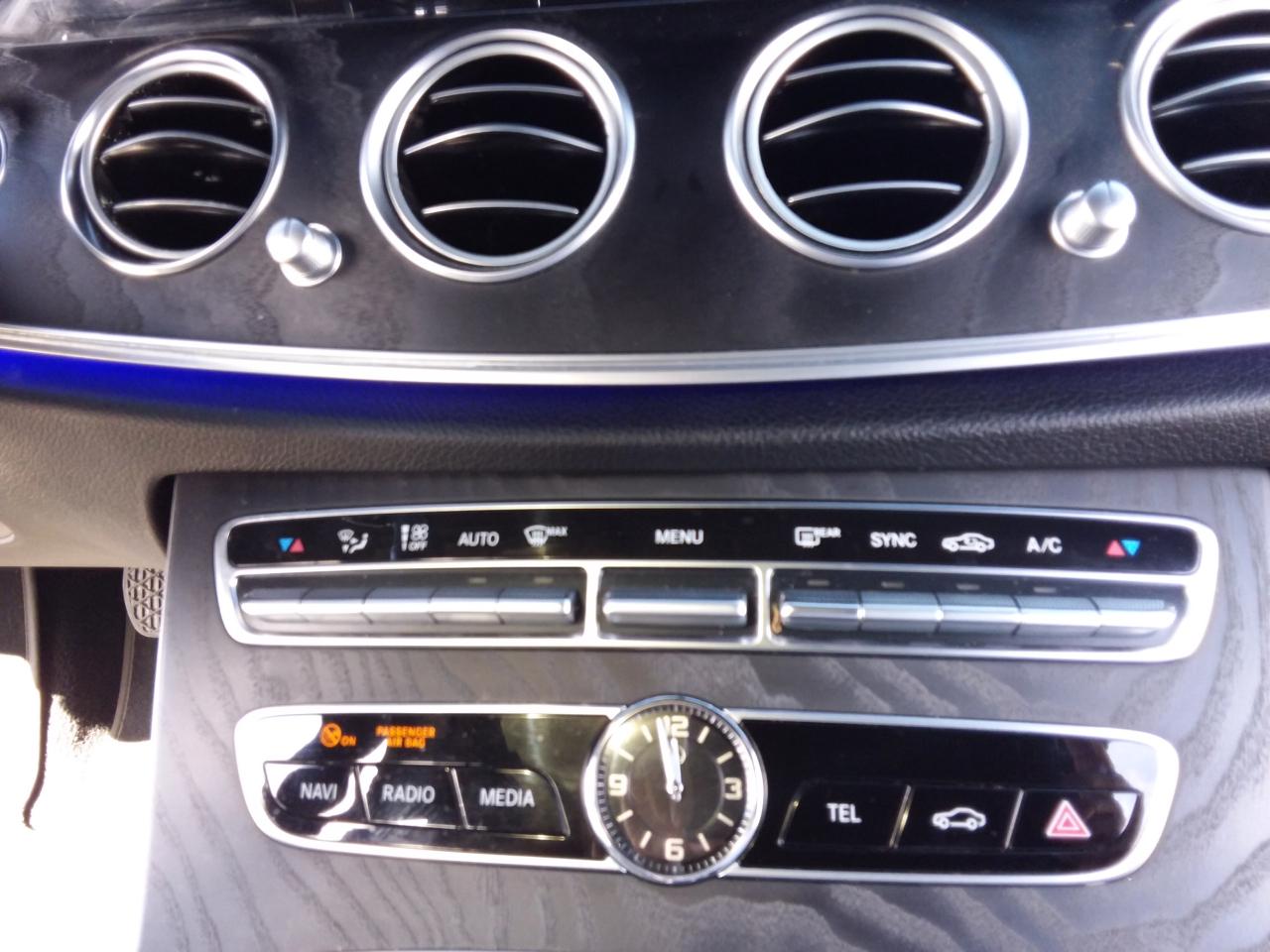 Mercedes-Benz E-Class E300 Luxury Sedan 2019