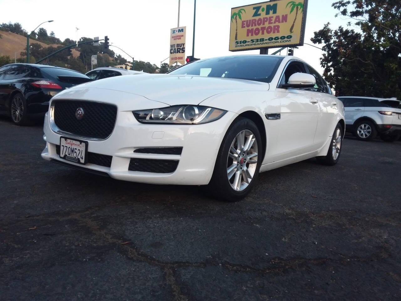 Jaguar XE 25t Premium 2017