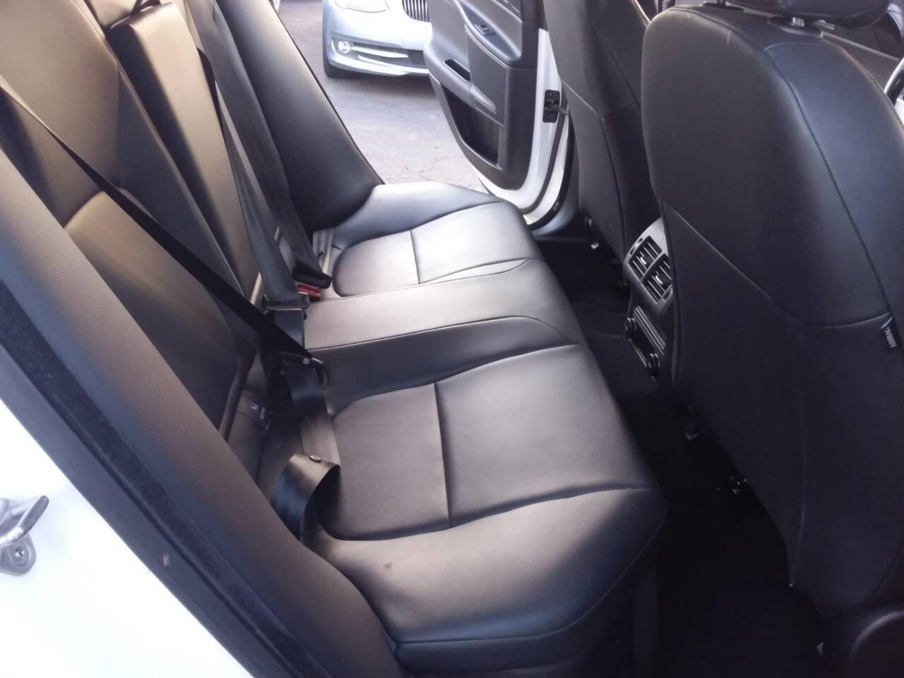 Jaguar XE 25t Premium 2017