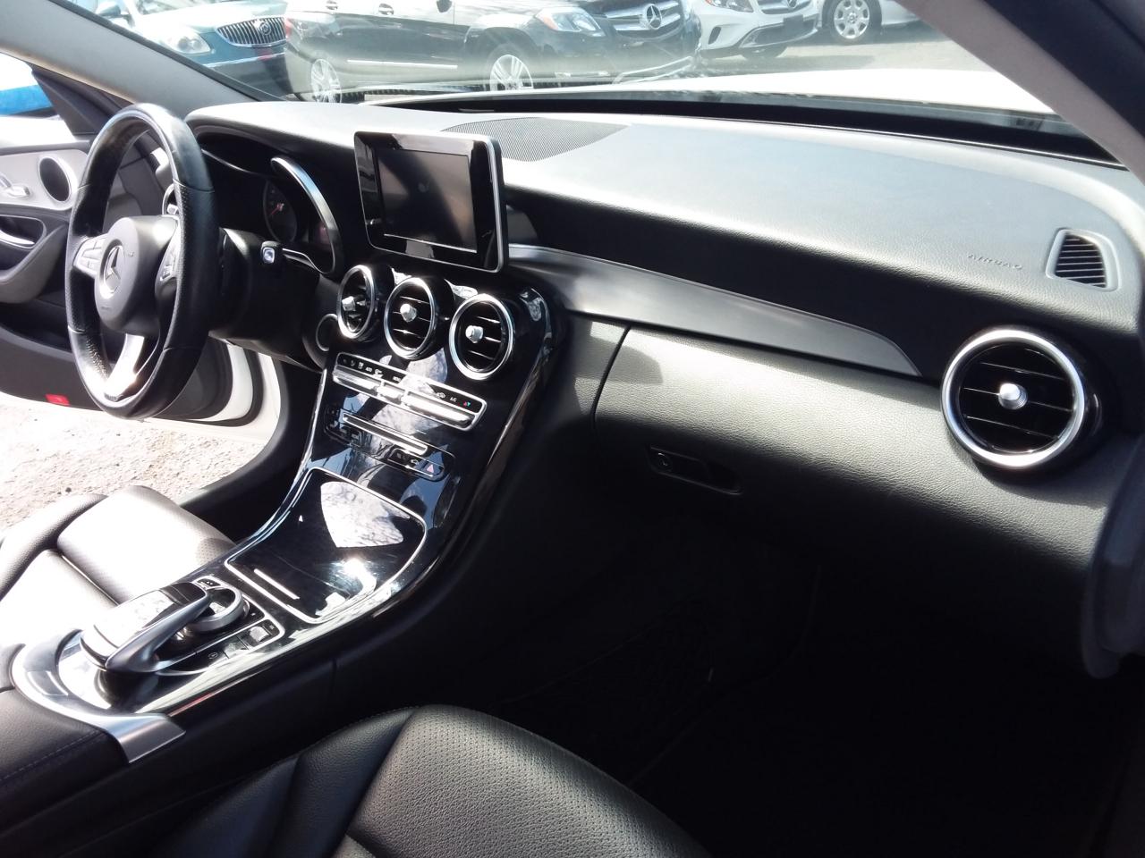 Mercedes-Benz C-Class C300 4MATIC Sedan 2015