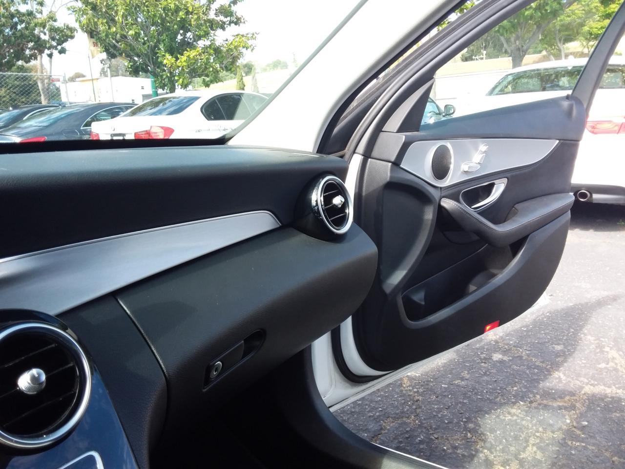 Mercedes-Benz C-Class C300 4MATIC Sedan 2015