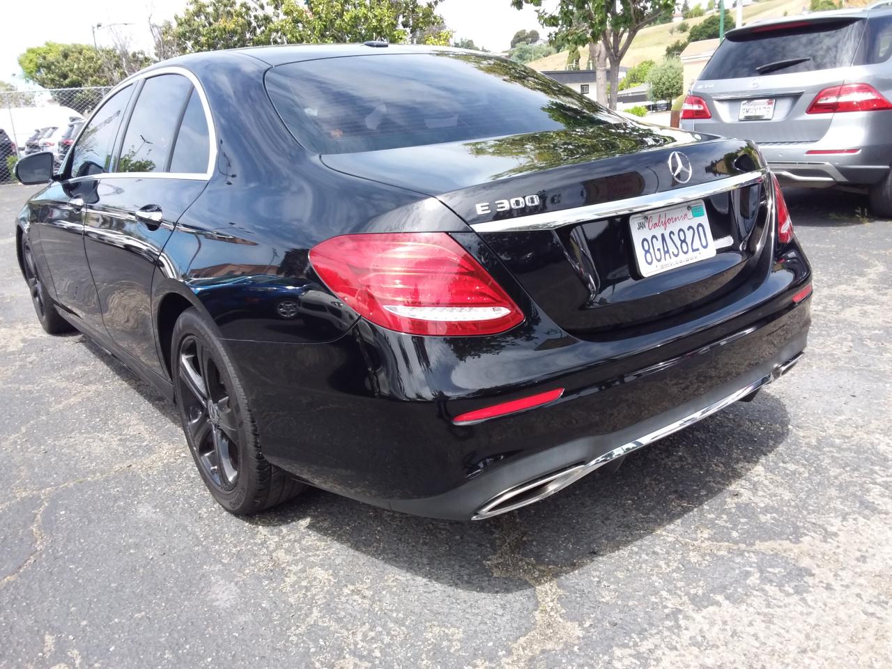 Mercedes-Benz E-Class E300 Luxury Sedan 2019