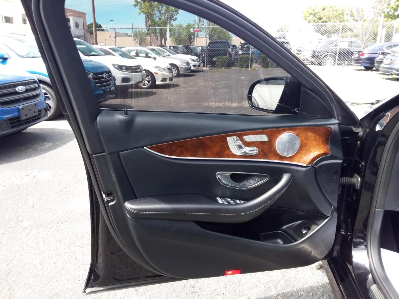 Mercedes-Benz E-Class E300 Luxury Sedan 2019