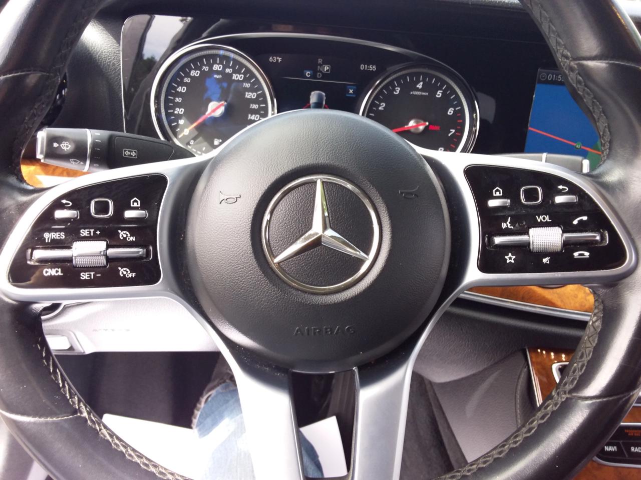 Mercedes-Benz E-Class E300 Luxury Sedan 2019