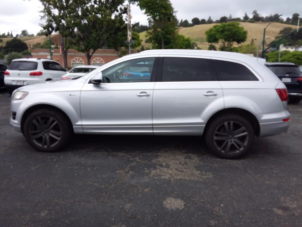 Audi Q7 3.0T Premium Plus quattro 2015