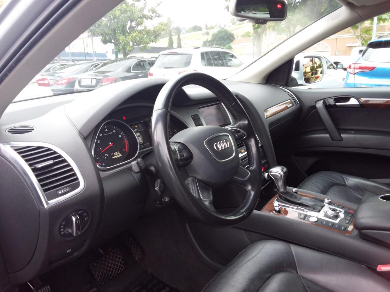 Audi Q7 3.0T Premium Plus quattro 2015