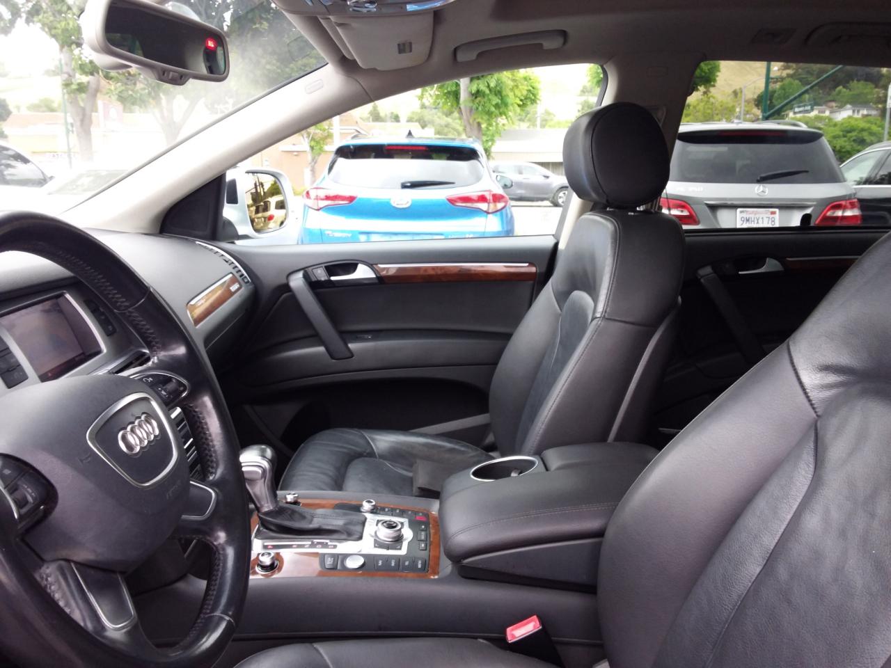 Audi Q7 3.0T Premium Plus quattro 2015