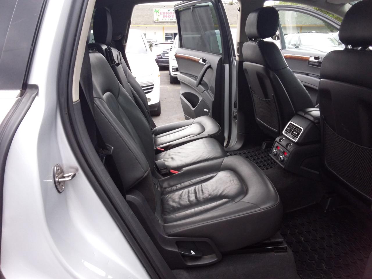 Audi Q7 3.0T Premium Plus quattro 2015