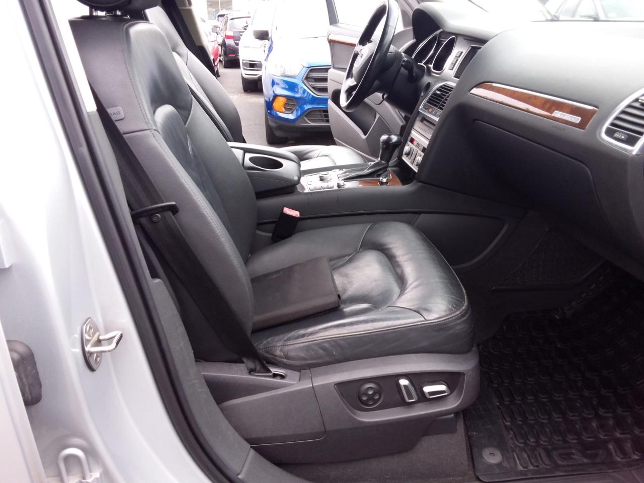 Audi Q7 3.0T Premium Plus quattro 2015