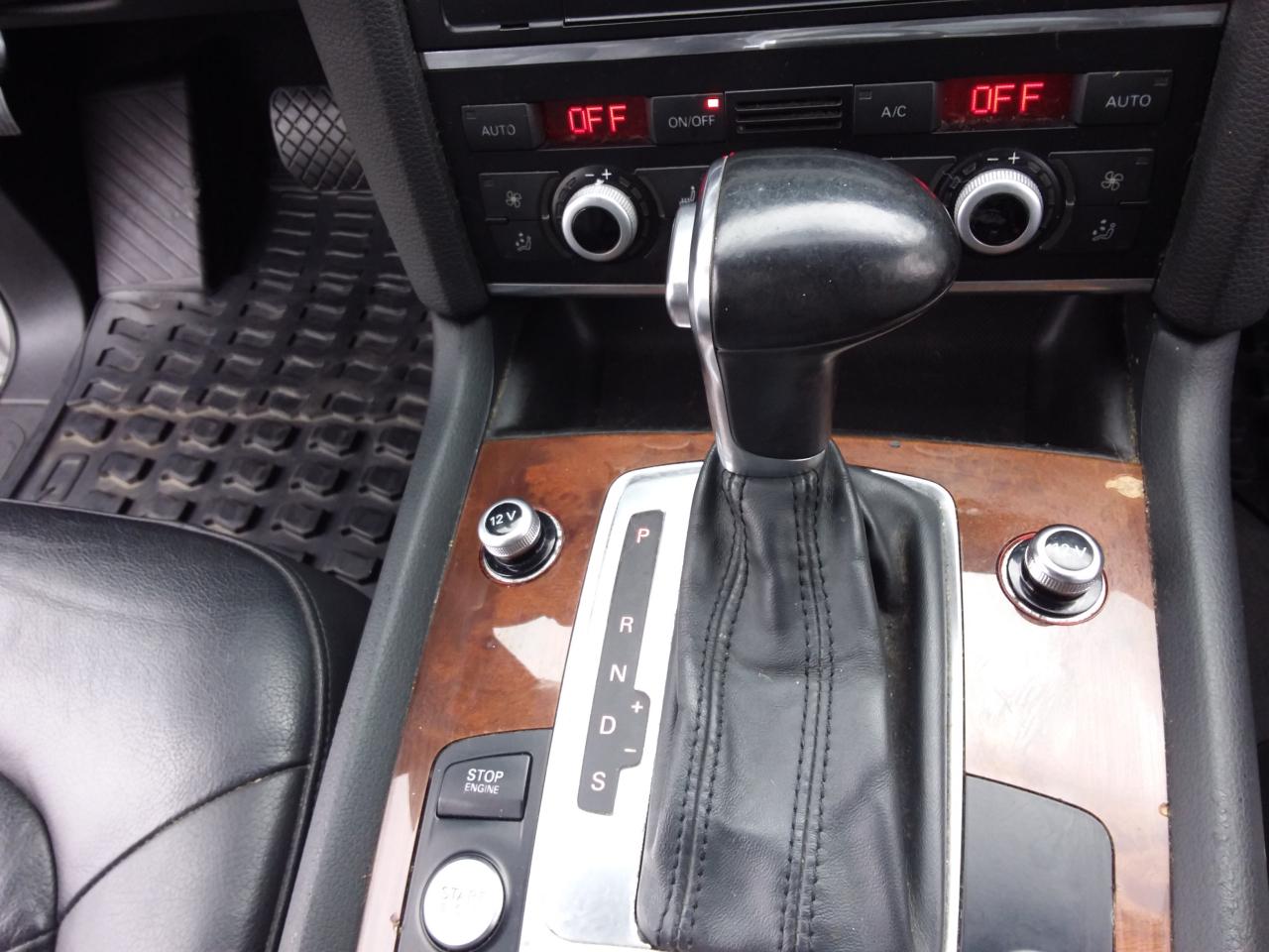 Audi Q7 3.0T Premium Plus quattro 2015