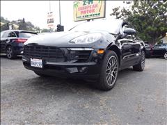 2016 Porsche Macan 
