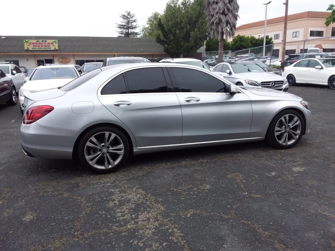 Mercedes-Benz C-Class C300 Sedan 2015