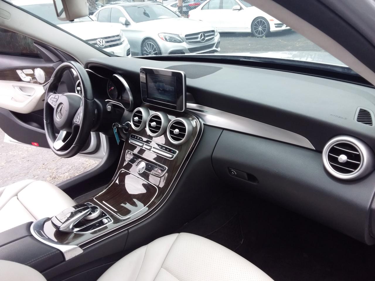 Mercedes-Benz C-Class C300 Sedan 2015