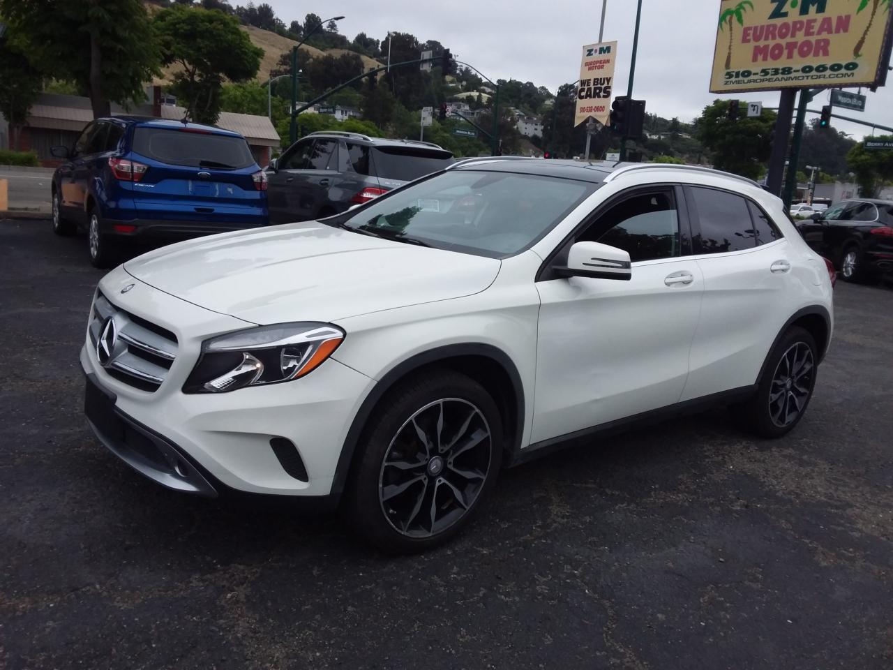 Mercedes-Benz GLA-Class GLA250 4MATIC 2017