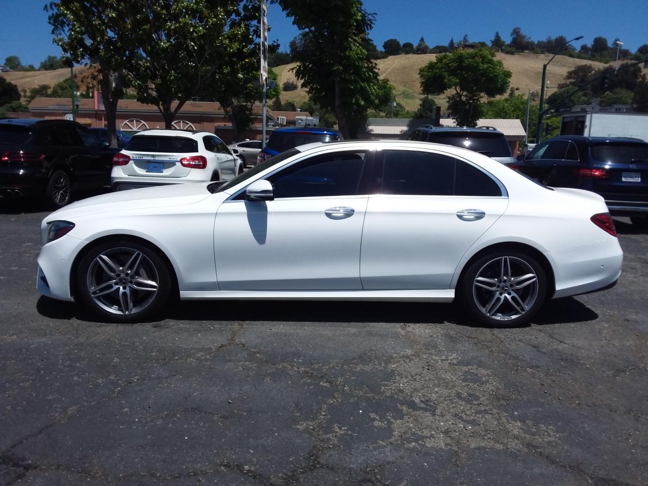 Mercedes-Benz E-Class E300 Luxury Sedan 2018