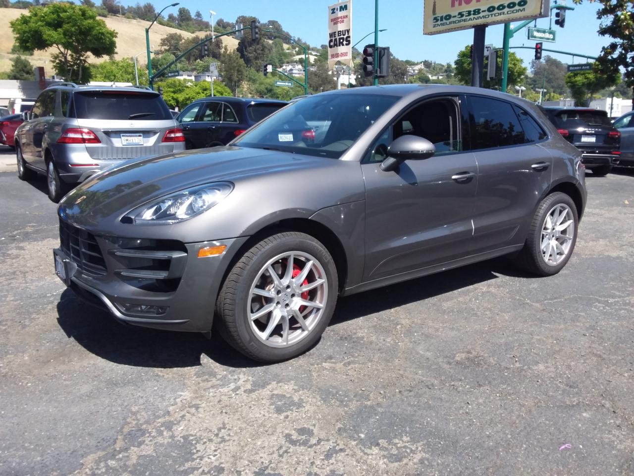 Porsche Macan Turbo 2015