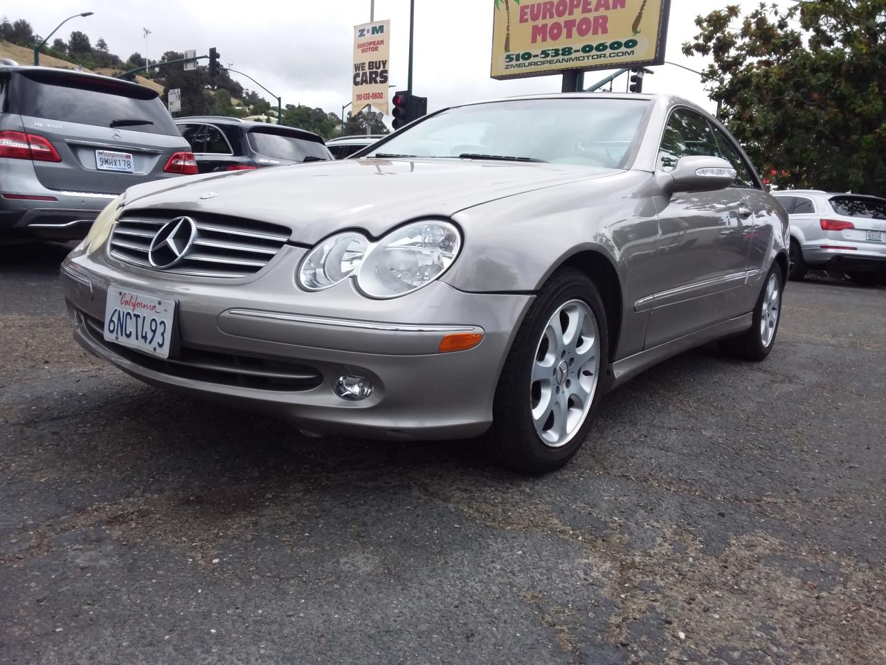 2004 Mercedes-Benz CLK-Class CLK320 Coupe