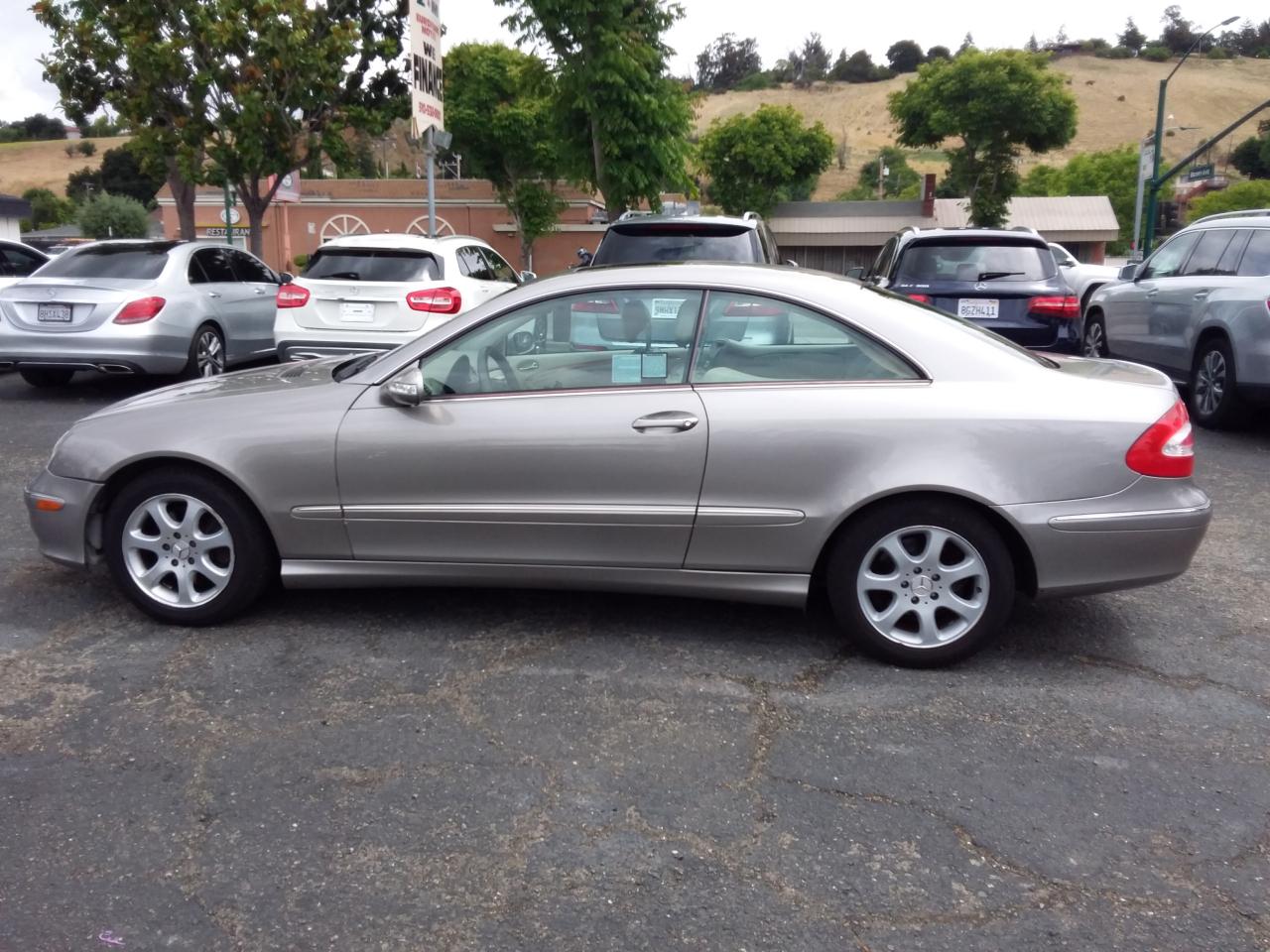 Mercedes-Benz CLK-Class CLK320 Coupe 2004