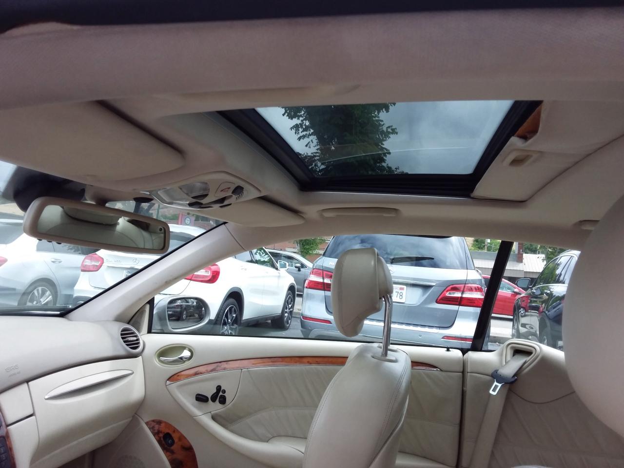 Mercedes-Benz CLK-Class CLK320 Coupe 2004