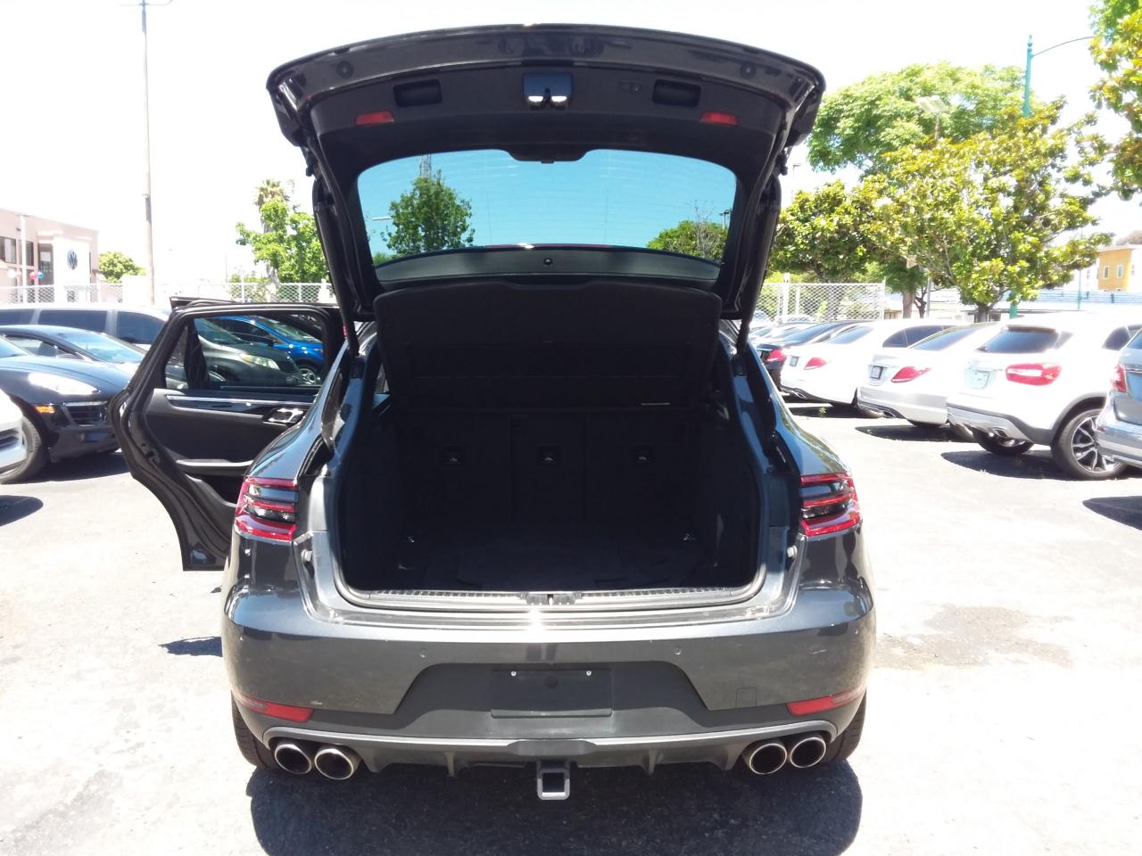 Porsche Macan S 2017