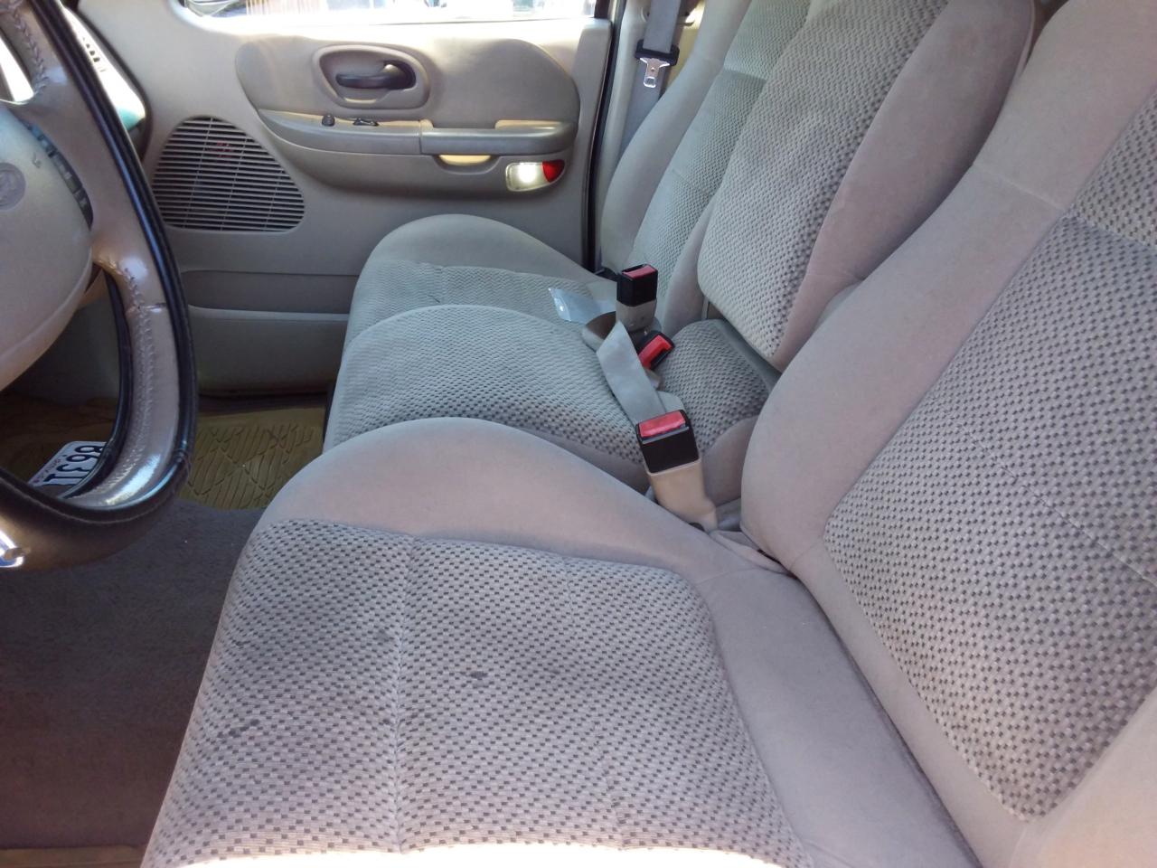 Ford F-150 King Ranch SuperCrew Short Bed 4WD 2002