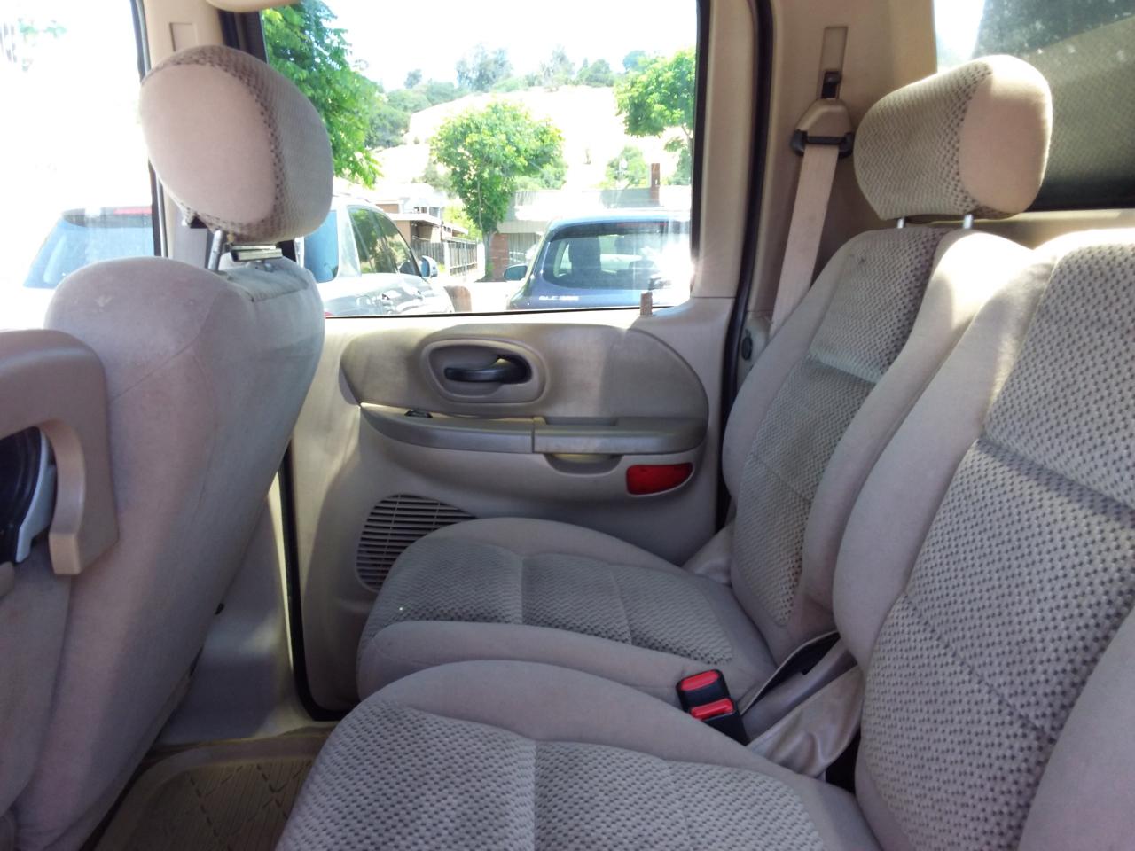 Ford F-150 King Ranch SuperCrew Short Bed 4WD 2002