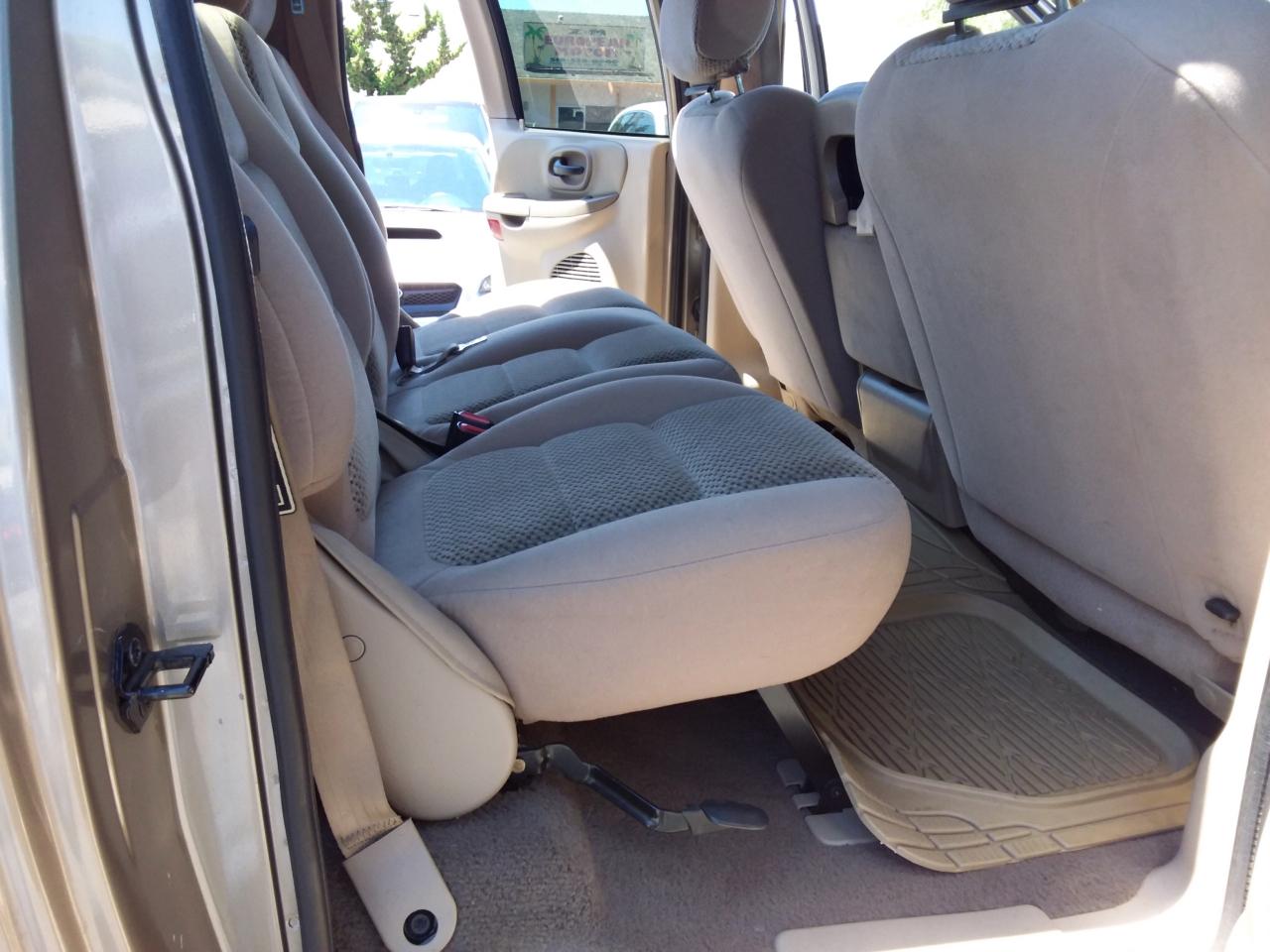 Ford F-150 King Ranch SuperCrew Short Bed 4WD 2002