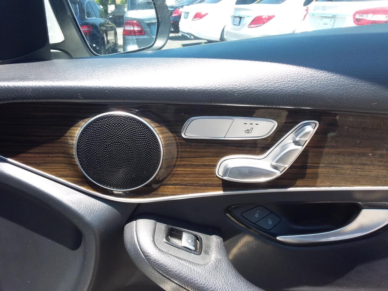 Mercedes-Benz GLC-Class GLC300 2020