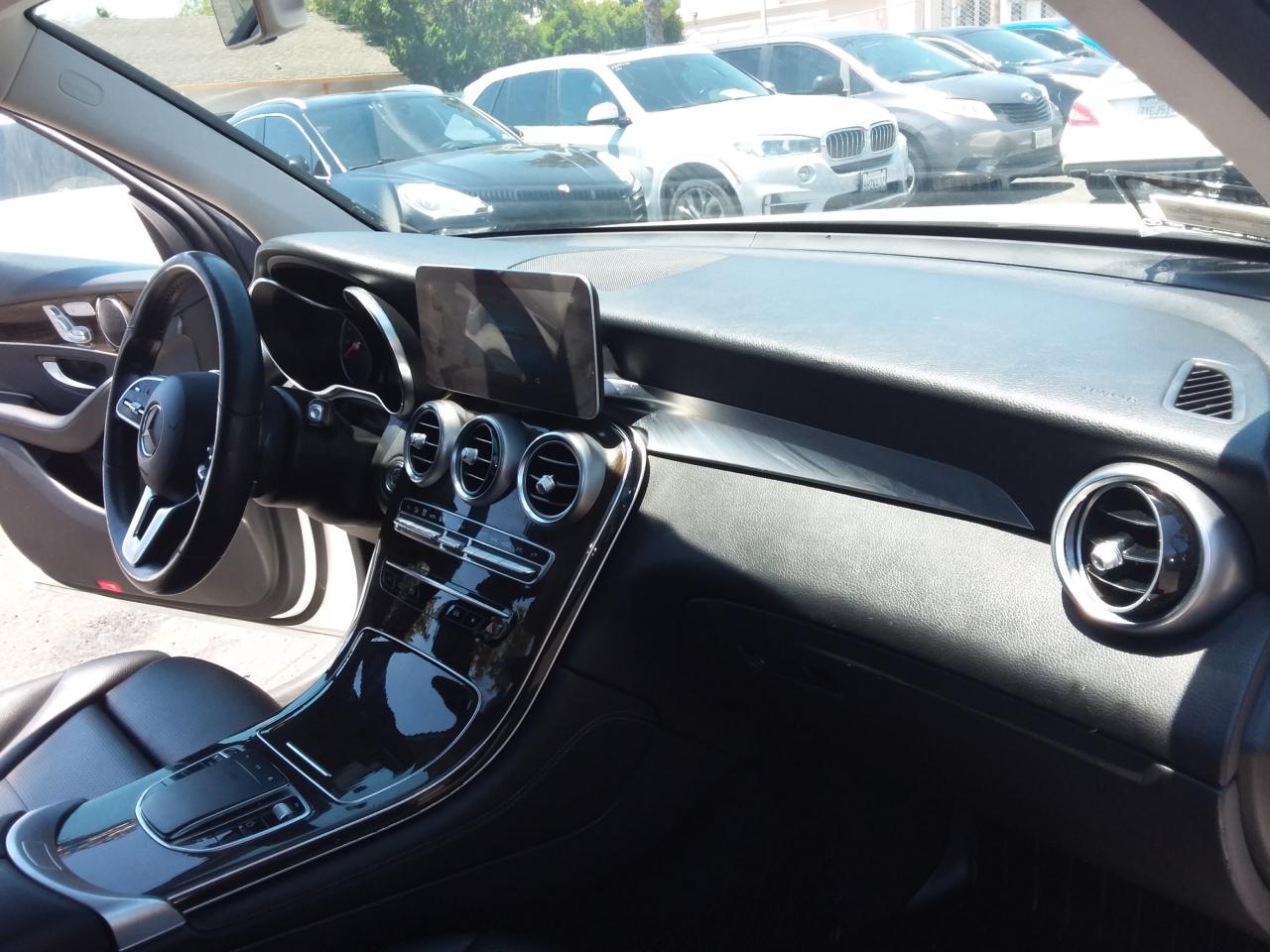 Mercedes-Benz GLC-Class GLC300 2020