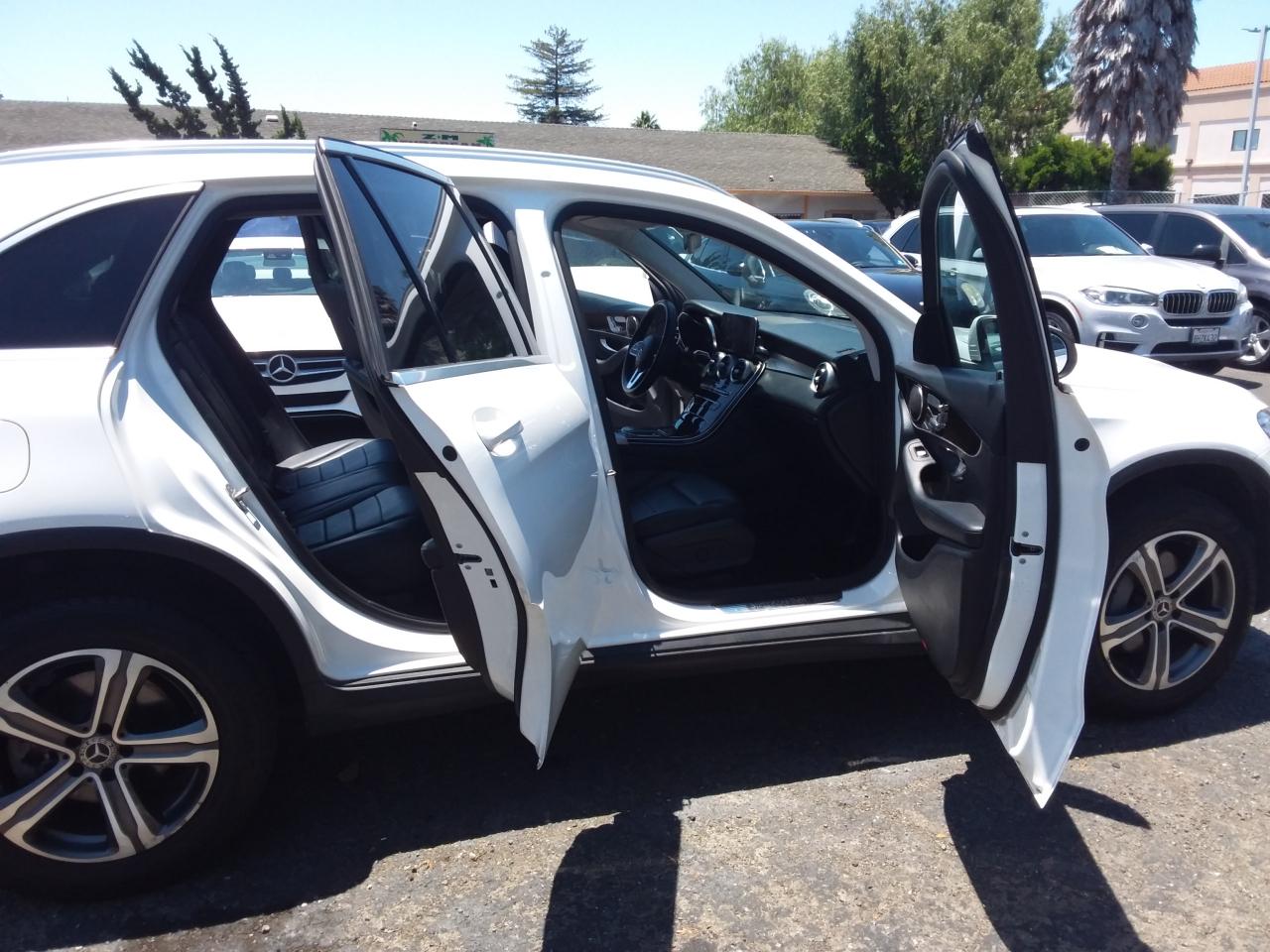 Mercedes-Benz GLC-Class GLC300 2020
