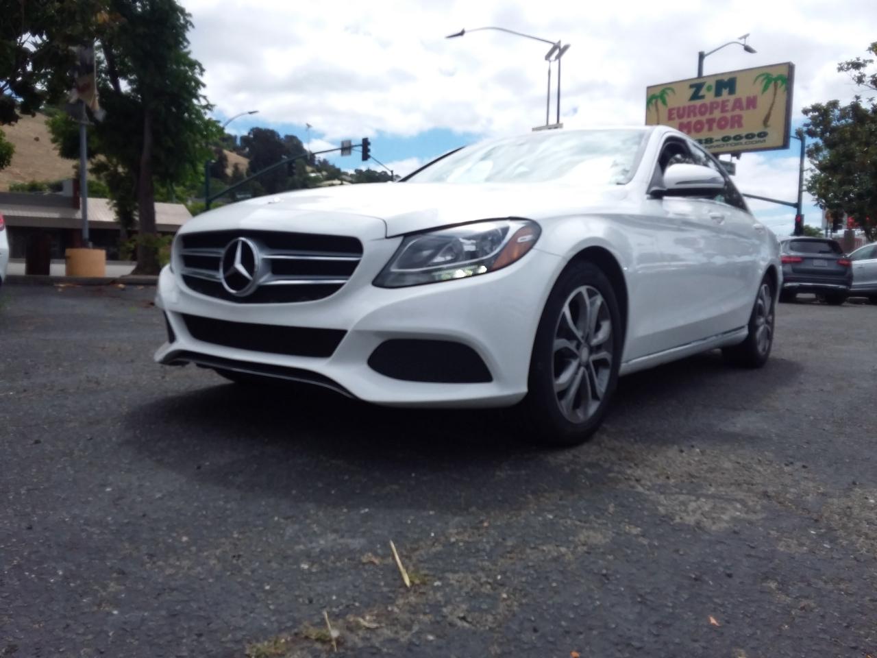 2016 Mercedes-Benz C-Class C300 Sedan
